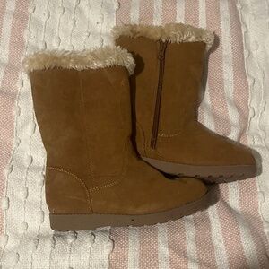 Cat and Jack lined boots